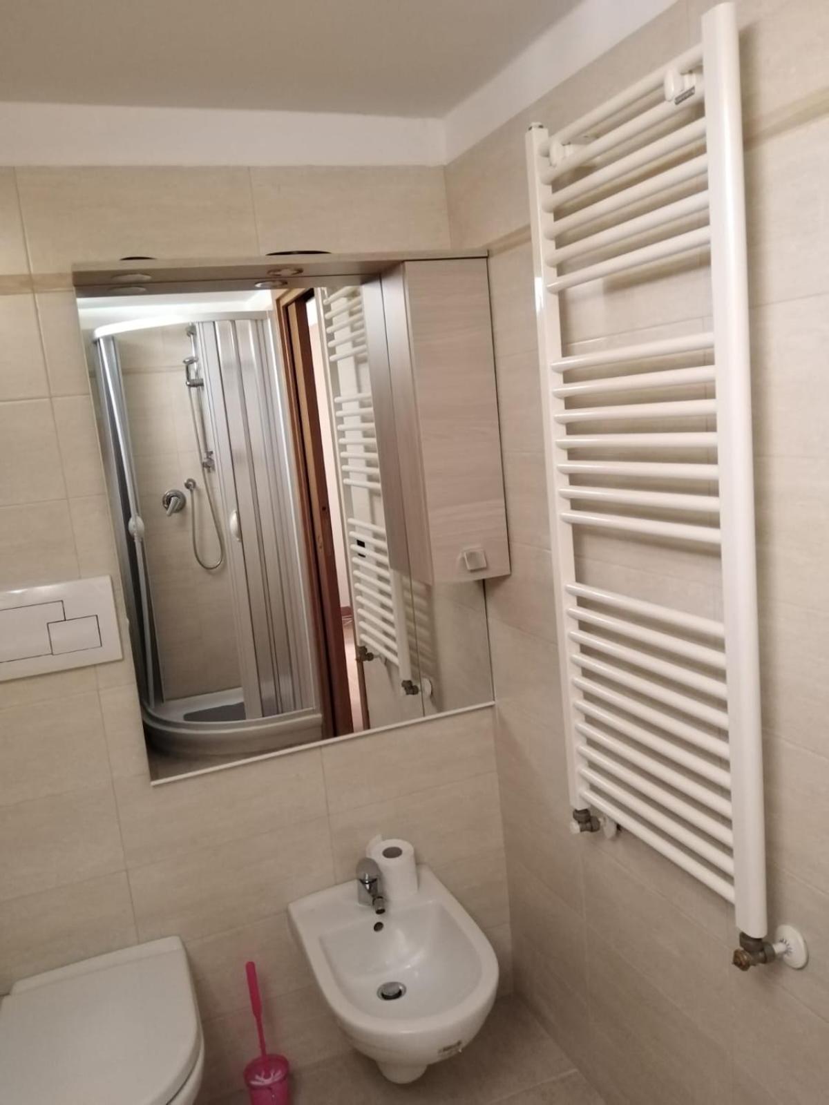 Mansarda Con Terrazzo Privato Appartement Barletta Buitenkant foto
